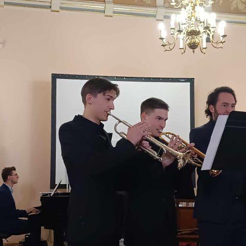 "Polak, Węgier, dwa bratanki" - koncert w ramach współpracy szkół