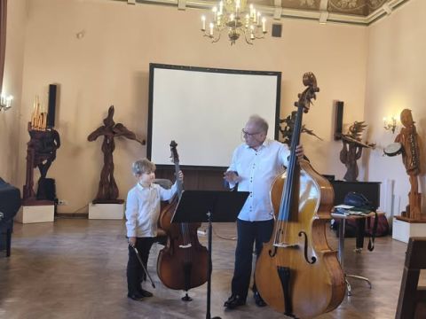 Warsztaty kontrabasowe z prof. dr hab. Adamem Bogackim oraz prelekcja ilustrowana prezentacją muzyczną
